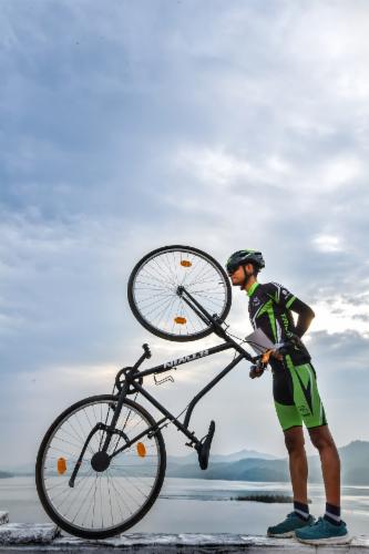 Riverfront Electric Cycling